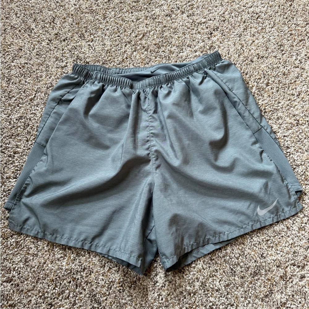 Nike Challenger shorts